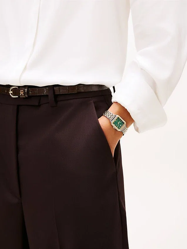 24MM Square Dial Watch 24MM Square Dial Watch