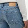 Distressed Loose Jean