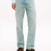 Distressed Regular Straight Jean