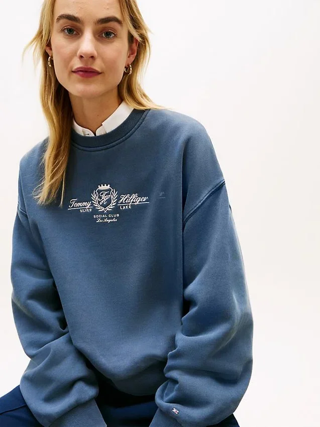 Embroidered Club Crest Logo Sweatshirt Embroidered Club Crest Logo Sweatshirt
