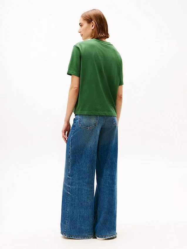 Embroidered Script Crest Logo T-Shirt Embroidered Script Crest Logo T-Shirt