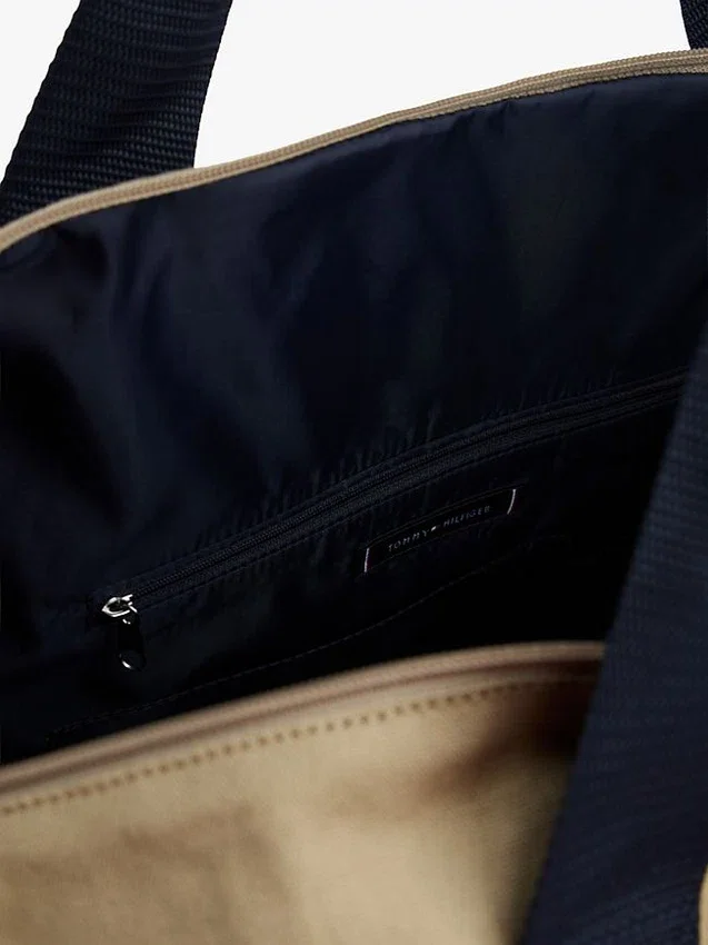 Flag Stripe Logo Duffle Flag Stripe Logo Duffle