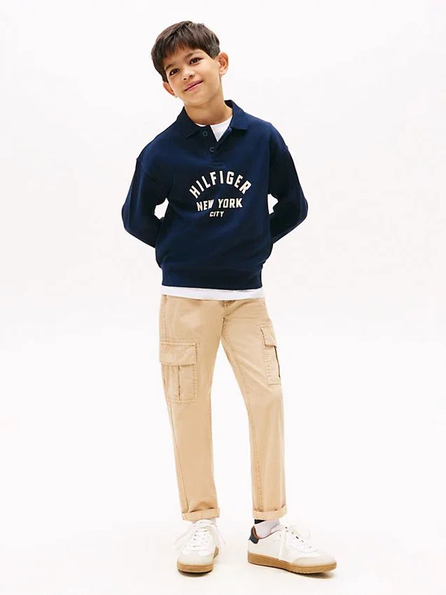 Kids’ Curved Hilfiger Graphic Sweatshirt Kids’ Curved Hilfiger Graphic Sweatshirt