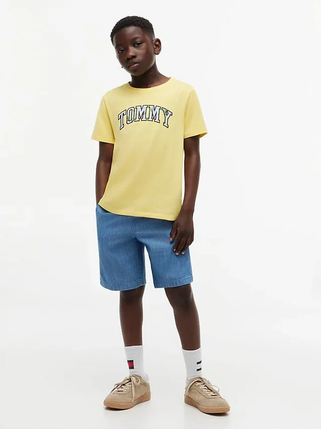 Kids’ Floral Tommy Logo T-Shirt Kids’ Floral Tommy Logo T-Shirt