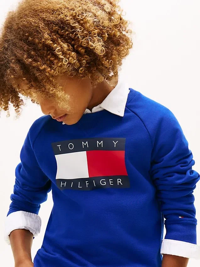Kids’ Tommy Flag Logo Raglan Sweatshirt Kids’ Tommy Flag Logo Raglan Sweatshirt