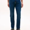 Lightweight Stretch Slim Jean