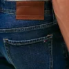 Lightweight Stretch Slim Jean