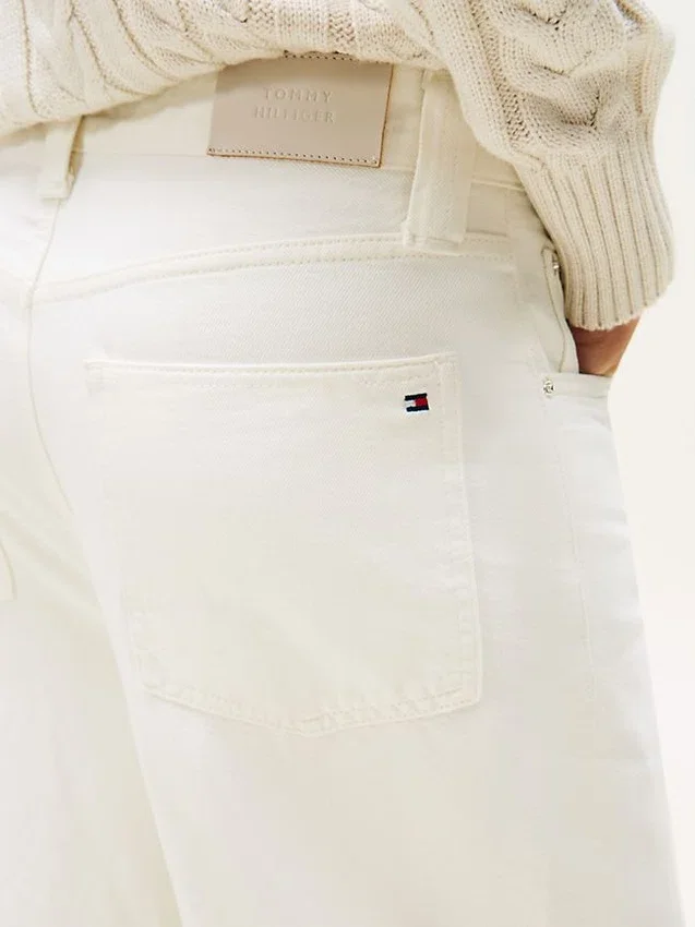 Mid-Rise Barrel Jean Mid-Rise Barrel Jean