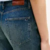 Mid-Rise Loose Straight Jean Mid-Rise Loose Straight Jean