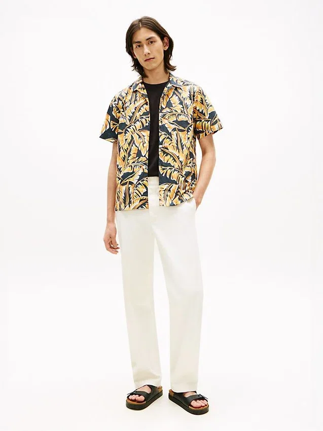 Palm Leaf Print Paper-Touch Camp Shirt Palm Leaf Print Paper-Touch Camp Shirt