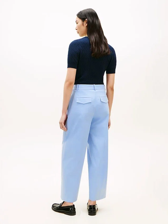 Pleated Twill Barrel Chino Pleated Twill Barrel Chino