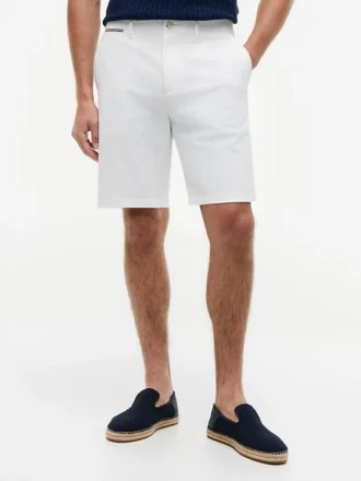 Regular Fit 9″ Comfort Waist Tommy Short