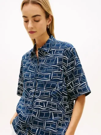 Short-Sleeve Linen Shirt