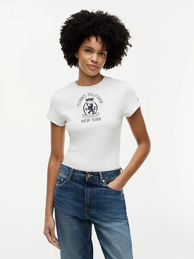 Slim Fit Garment-Dyed Crest Logo T-Shirt Slim Fit Garment-Dyed Crest Logo T-Shirt