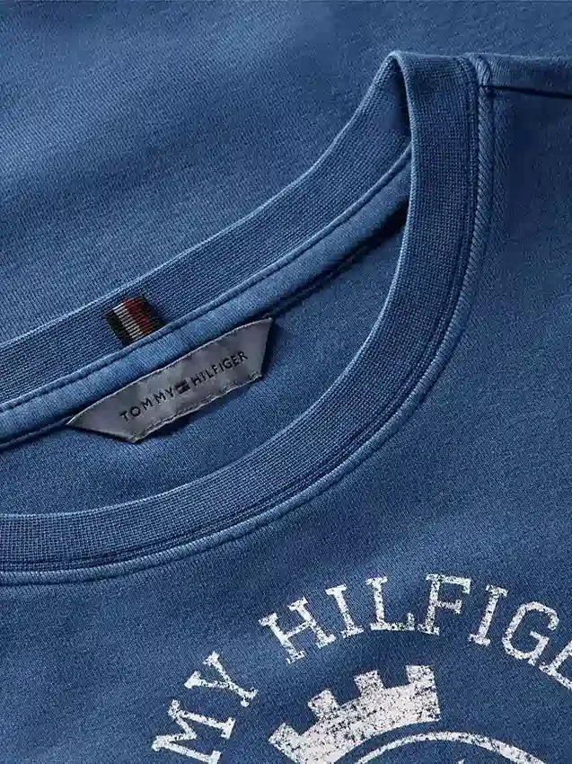 Slim Fit Garment-Dyed Crest Logo T-Shirt Slim Fit Garment-Dyed Crest Logo T-Shirt