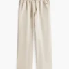 Straight-Leg Sweatpant Straight-Leg Sweatpant