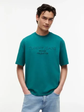 Tommy Jeans Distressed Logo T-Shirt