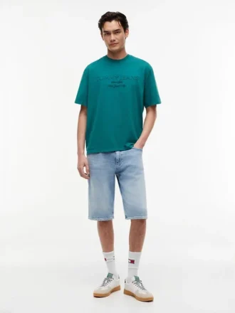 Tommy Jeans Distressed Logo T-Shirt