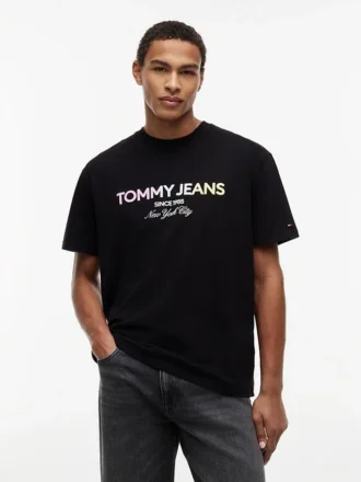 Tommy Jeans Gradient Logo T-Shirt Tommy Jeans Gradient Logo T-Shirt