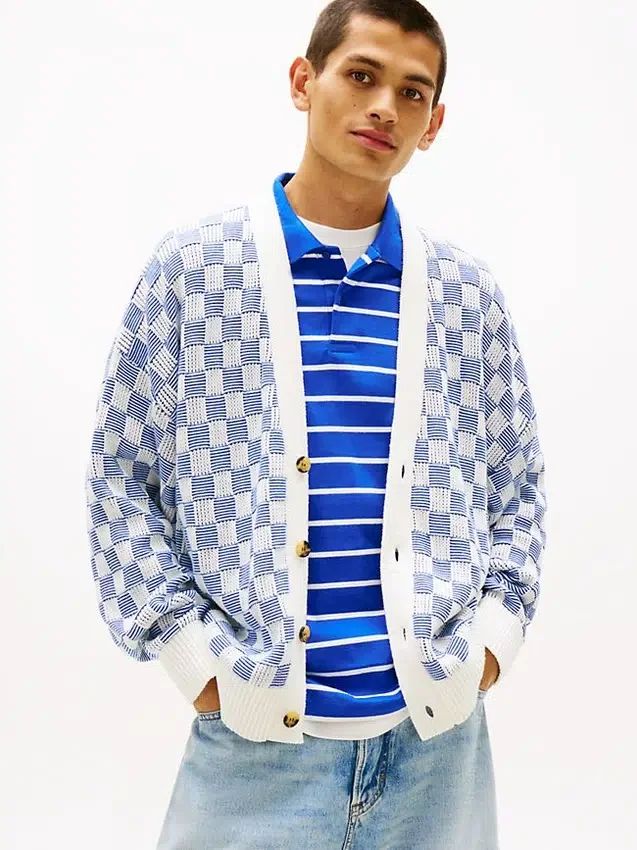 Tommy Jeans Relaxed Fit Check Cardigan Tommy Jeans Relaxed Fit Check Cardigan