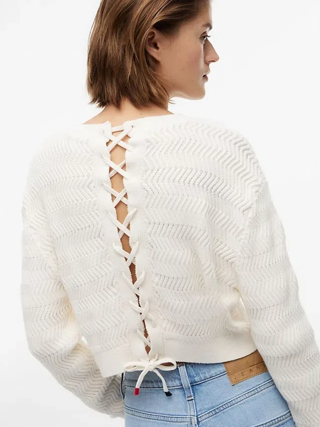 Tommy Jeans Textured Lace-Up Sweater Tommy Jeans Textured Lace-Up Sweater