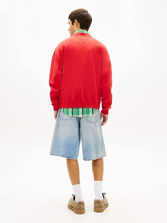 Tommy Jeans Wavy Flag Logo Sweatshirt Tommy Jeans Wavy Flag Logo Sweatshirt