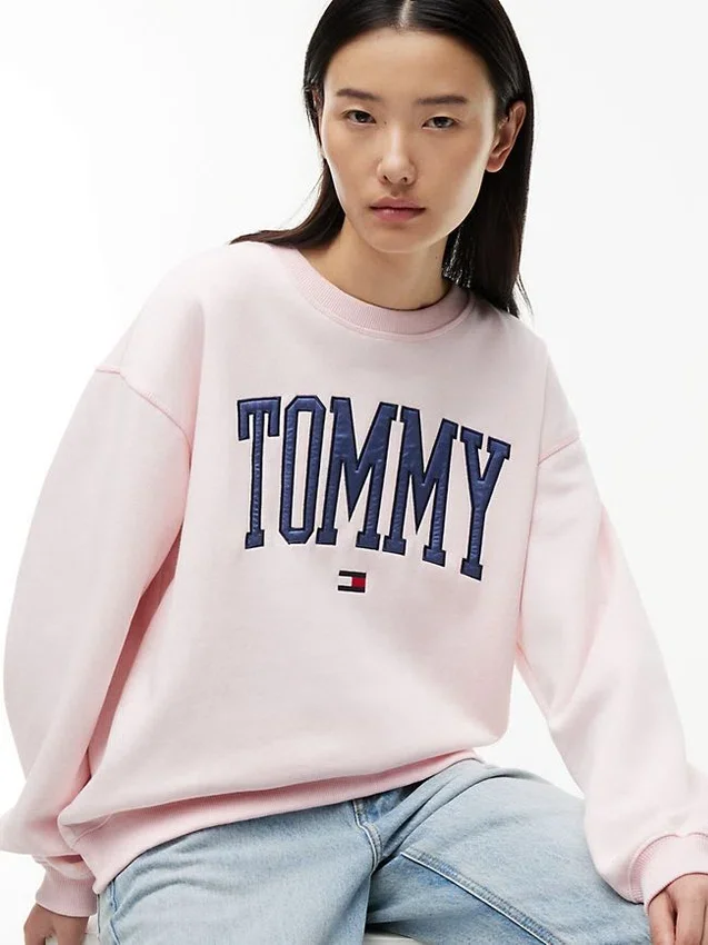 Varsity Tommy Logo Crewneck Sweatshirt Varsity Tommy Logo Crewneck Sweatshirt